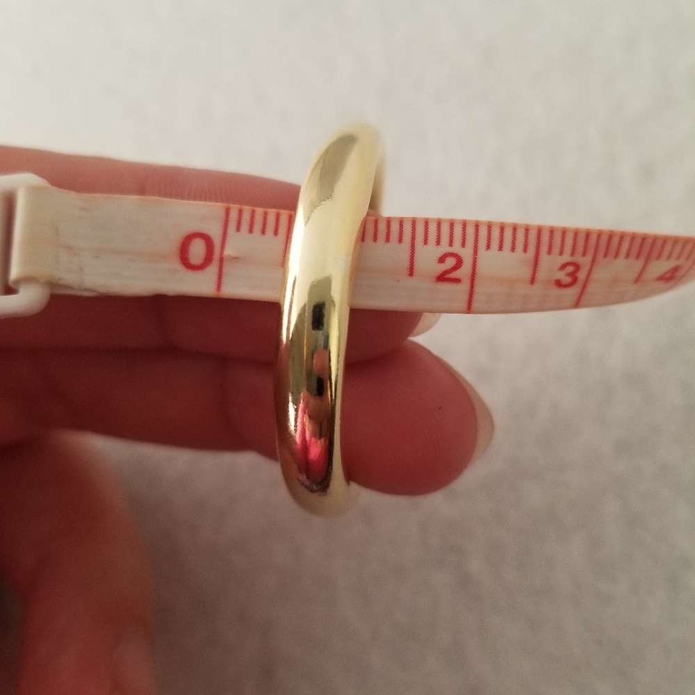 18k Plated 1 1/2" Hoops - Picture 5 of 5